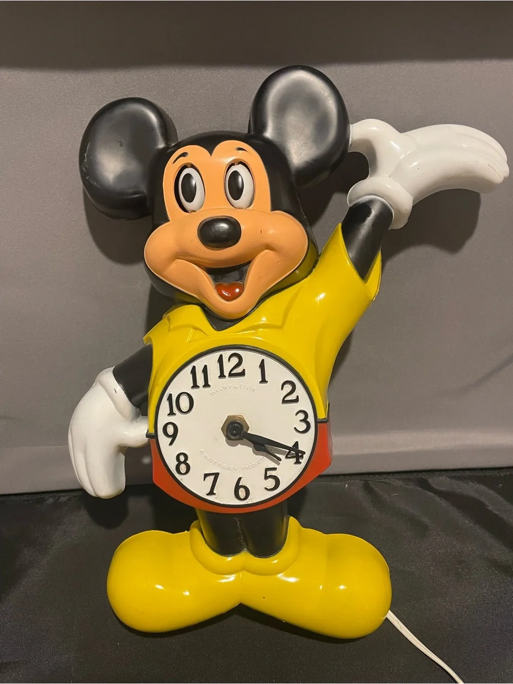 Vintage Disney Mickey Mouse Wall Clock W/ Moving Eyes MWelby by Elgin WORKING